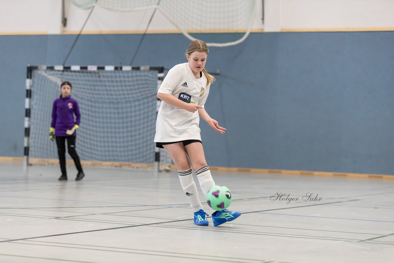 Bild 305 - C-Juniorinnen 3 Loewinnen Cup